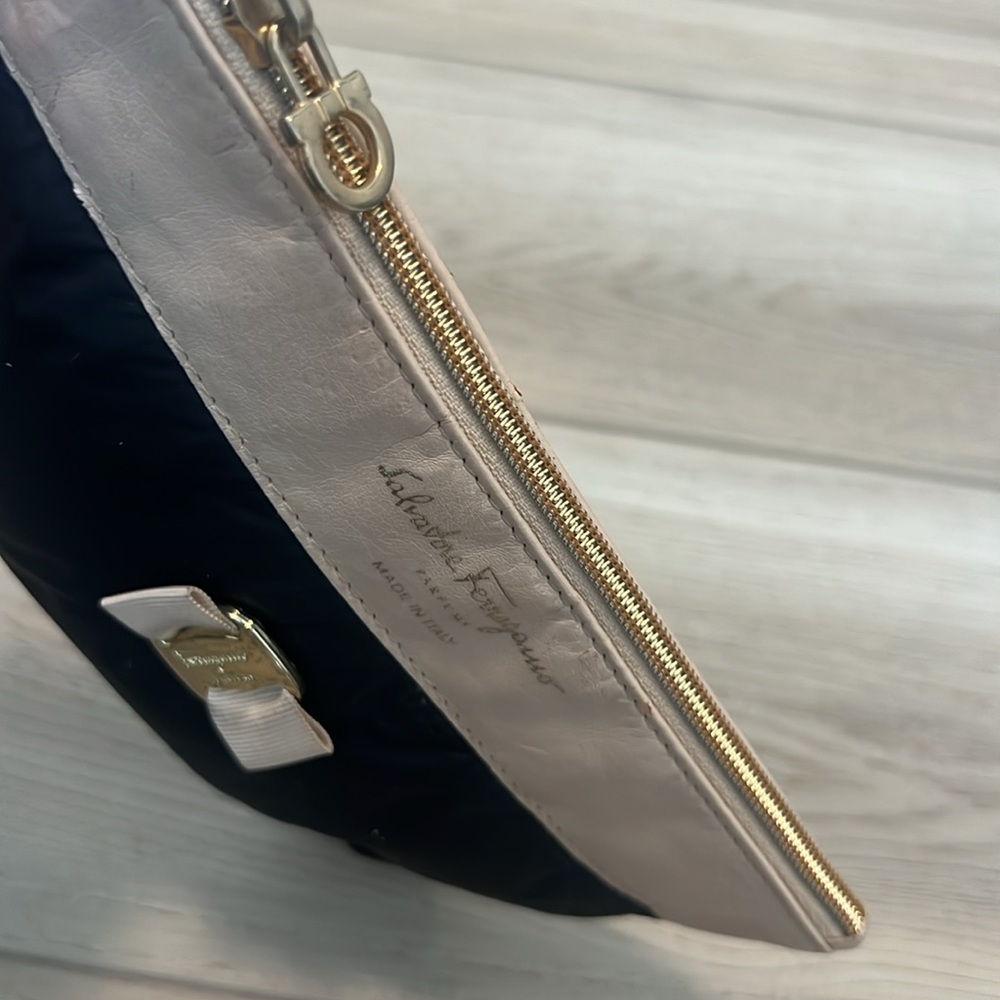 Salvatore Ferragamo - Picture 8 of 11